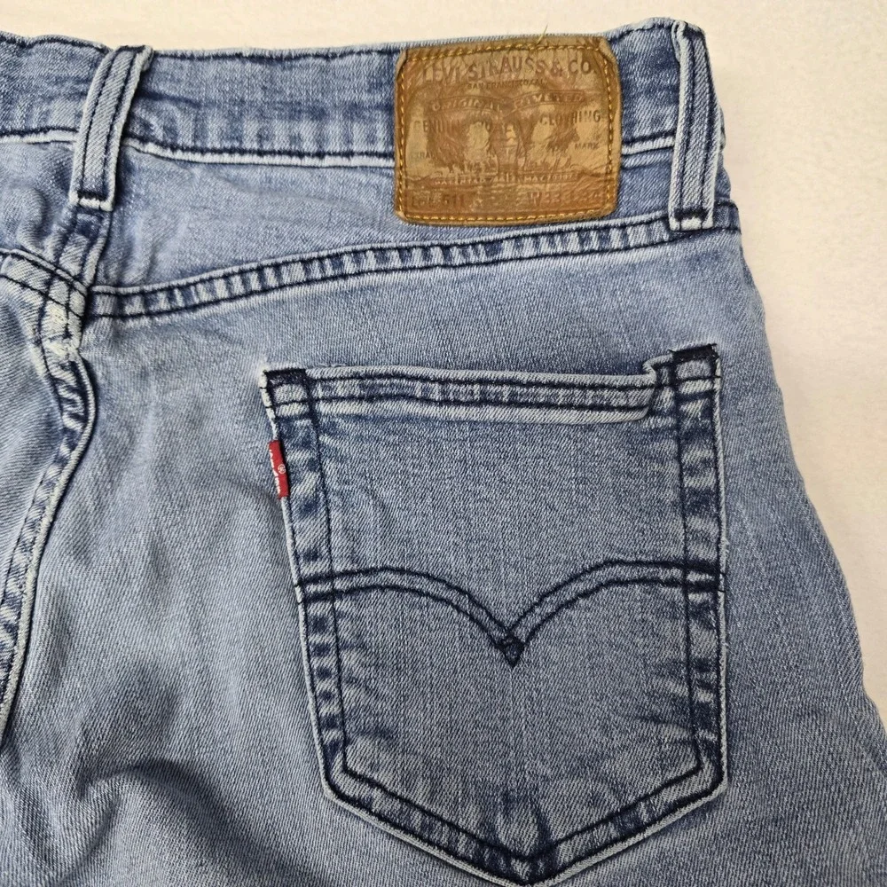Levis 511 Slim Fit Jeans Mens 33x34 Light Wash Blue Denim Beach Boho Hipster Y2K